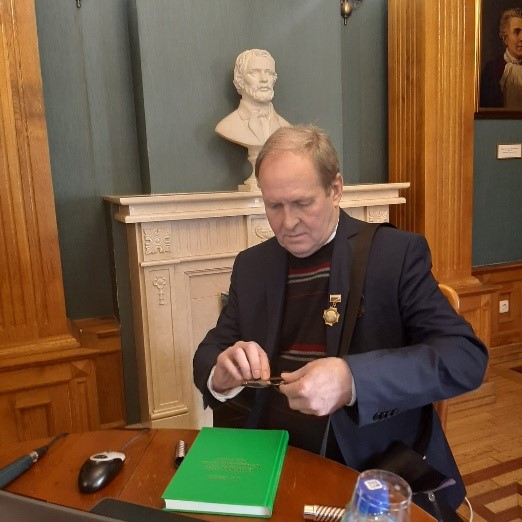 Лазарев.jpg Лазарев.jpg