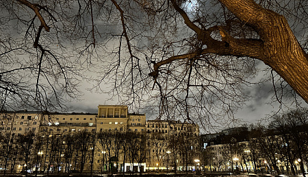 Выставка фотокомпозиций «Московский нуар»