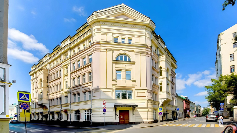 Экскурсия «Вокруг библиотеки Тургенева: Милютинский переулок». 3 мая